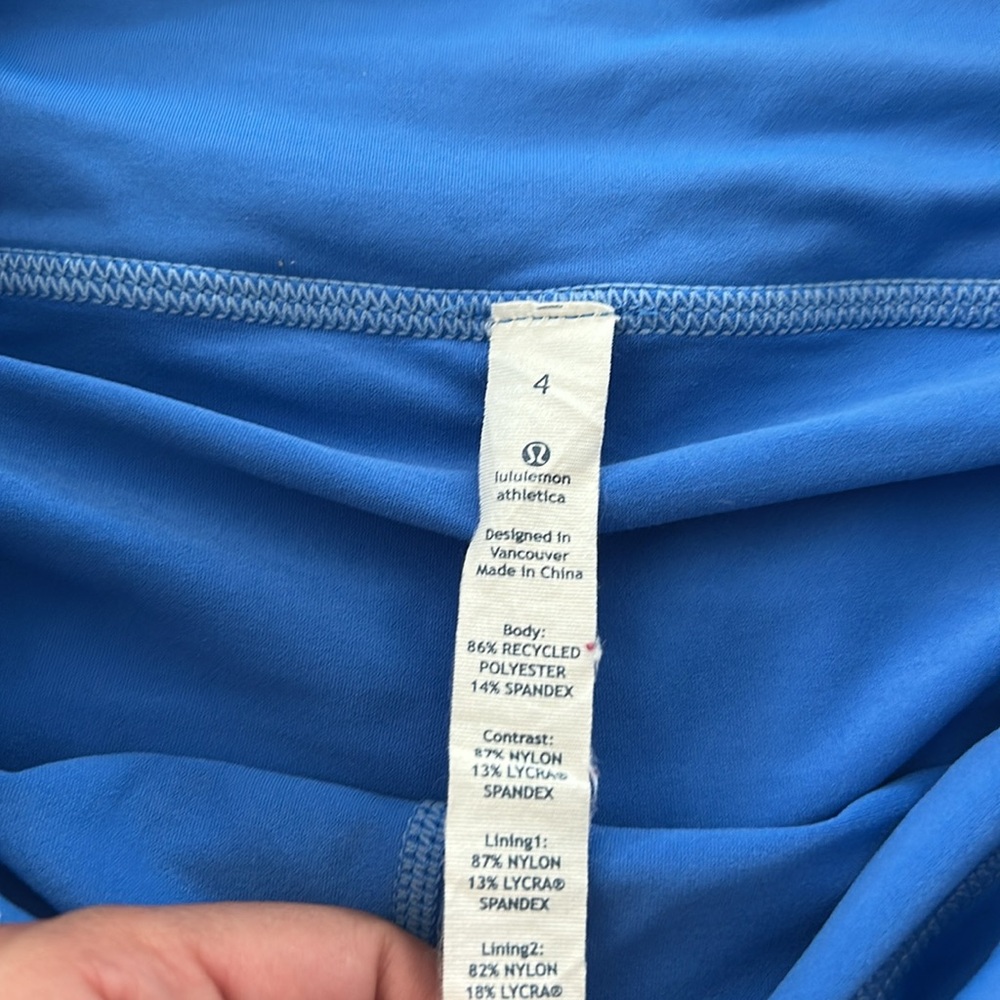 Lululemon Blue Floral Skirt size 4 - Picture 2 of 7